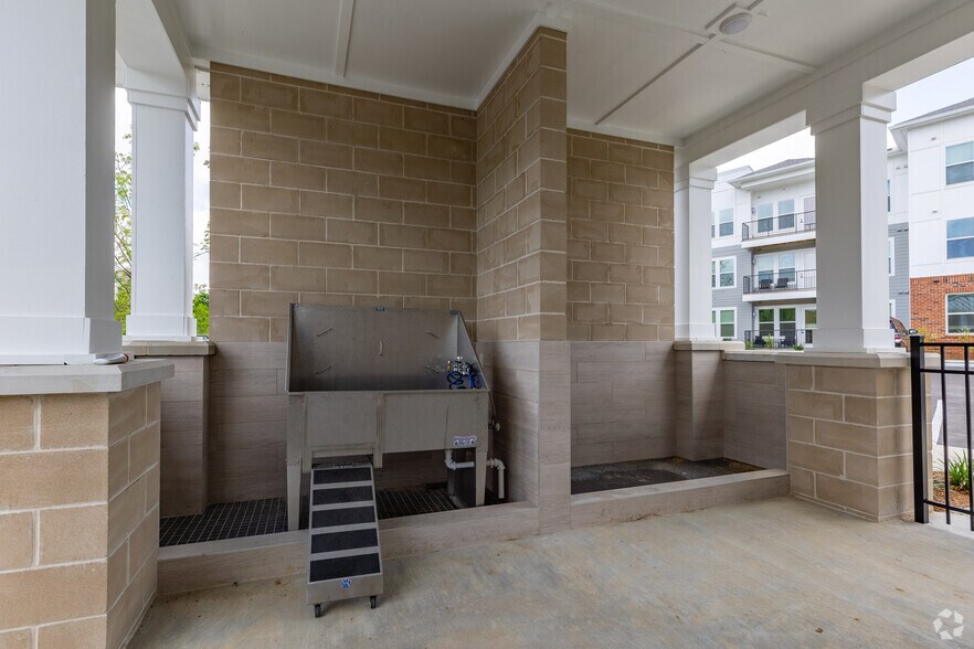 More Photos Of 2141 Century Farms Pky, Antioch Apartments For Lease