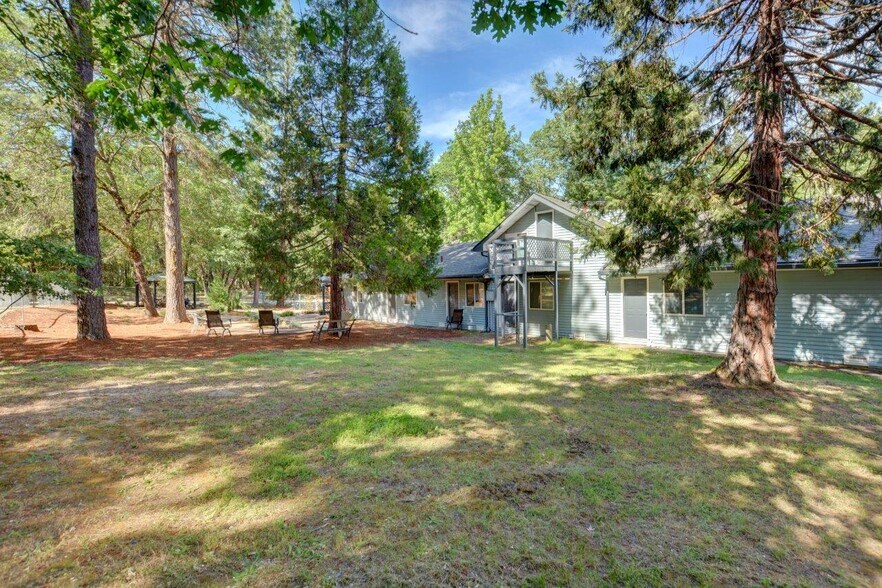 More Photos Of 625 Barbara Drive, Grants Pass Assisted Living For Sale