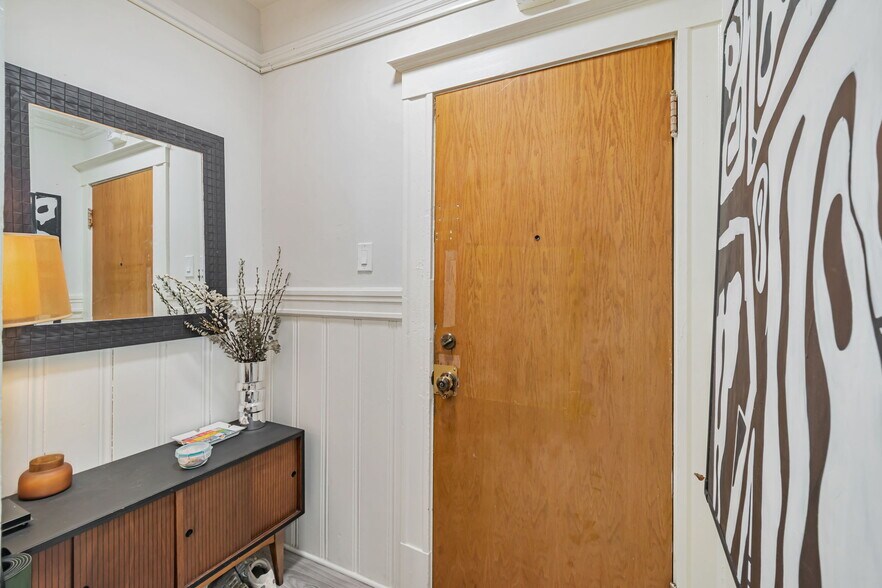 More Photos Of 1120 Jackson St, San Francisco Apartments For Sale