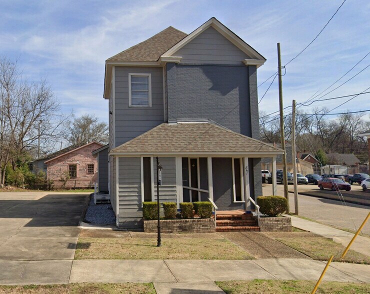 Primary Photo Of 847 S Perry St, Montgomery Office For Sale