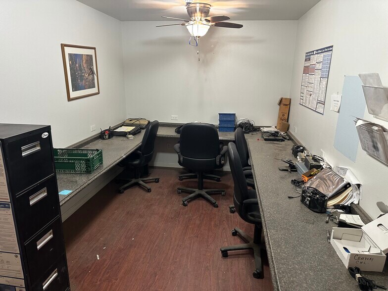 More Photos Of 4100 Well Tech Way, Bakersfield Warehouse For Lease