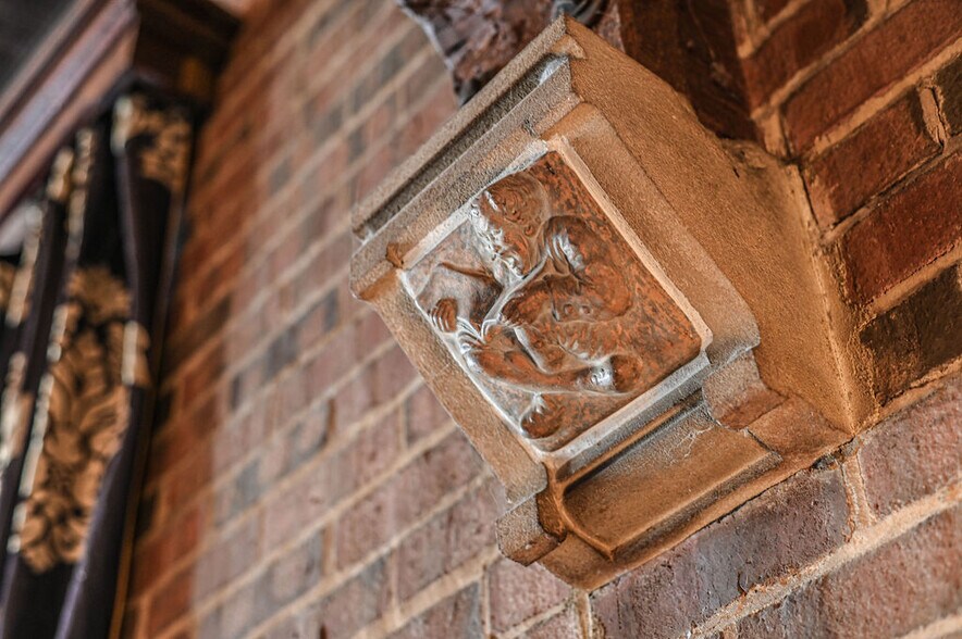 More Photos Of 1272 SW Fillmore St, Topeka Hospitality For Sale