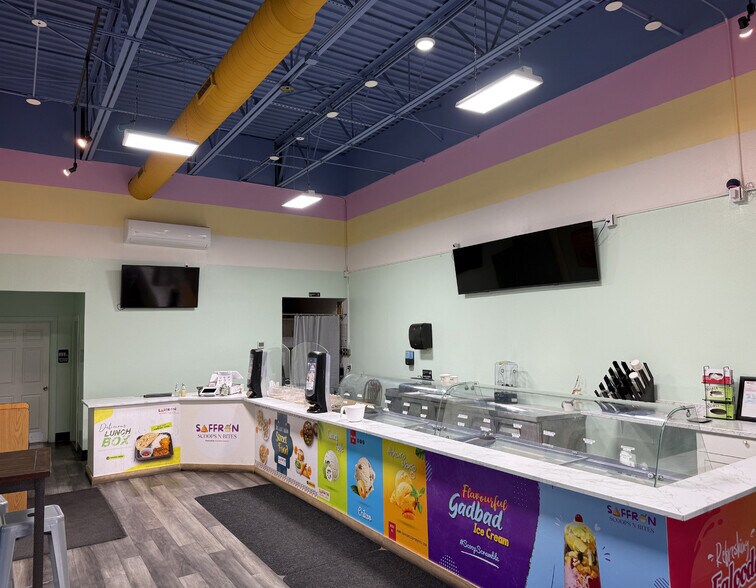 More Photos Of 902 W Drake Rd, Fort Collins Storefront Retail Office For Lease