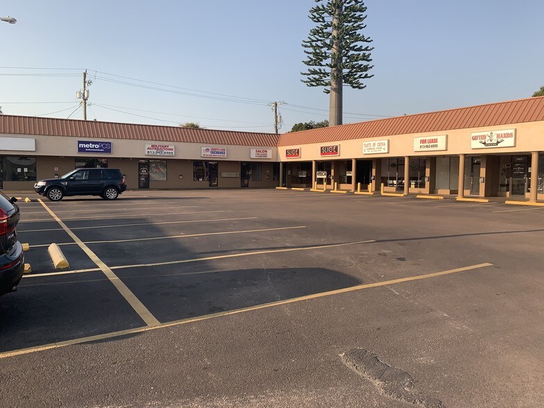 More Photos Of 5821-5843 S Dale Mabry Hwy, Tampa Unknown For Lease