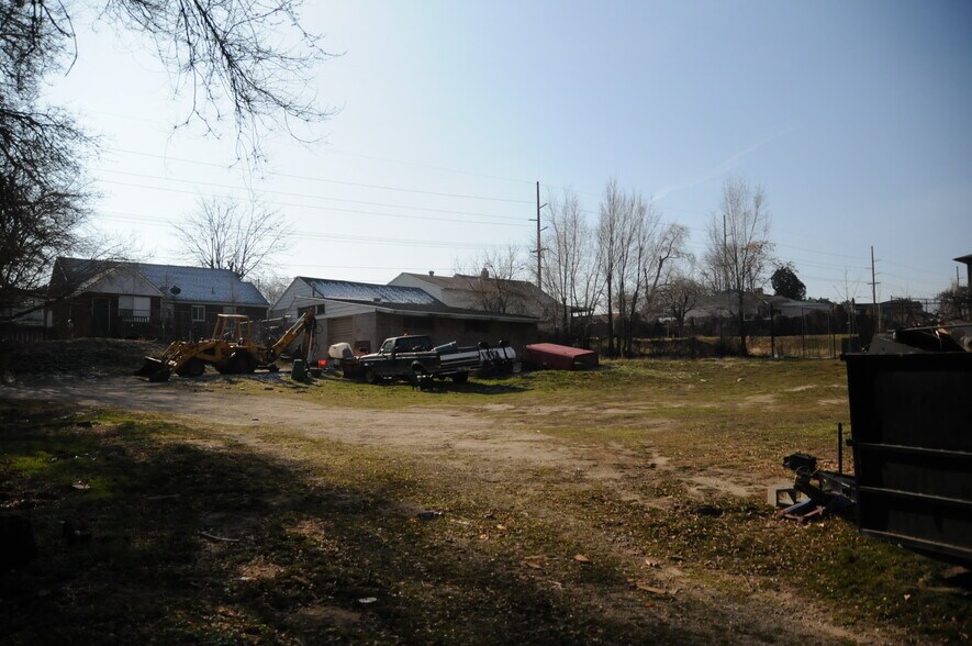 More Photos Of 2770 W 5400 S, Salt Lake City Flex For Sale