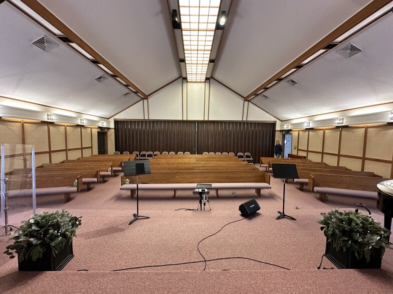 More Photos Of 2460 Baldwin st, Sturgis Religious Facility For Sale