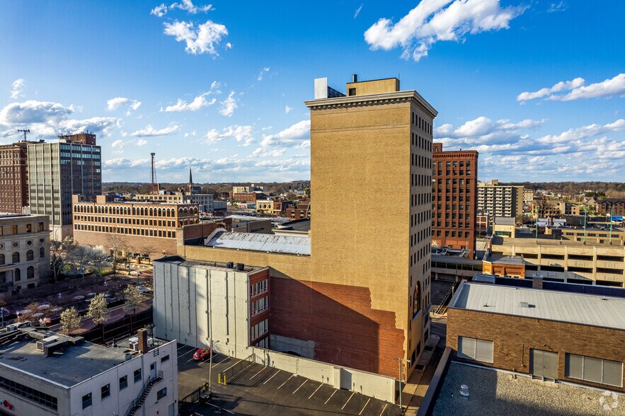 More Photos Of 126 Central Plaza North, Canton Office For Lease