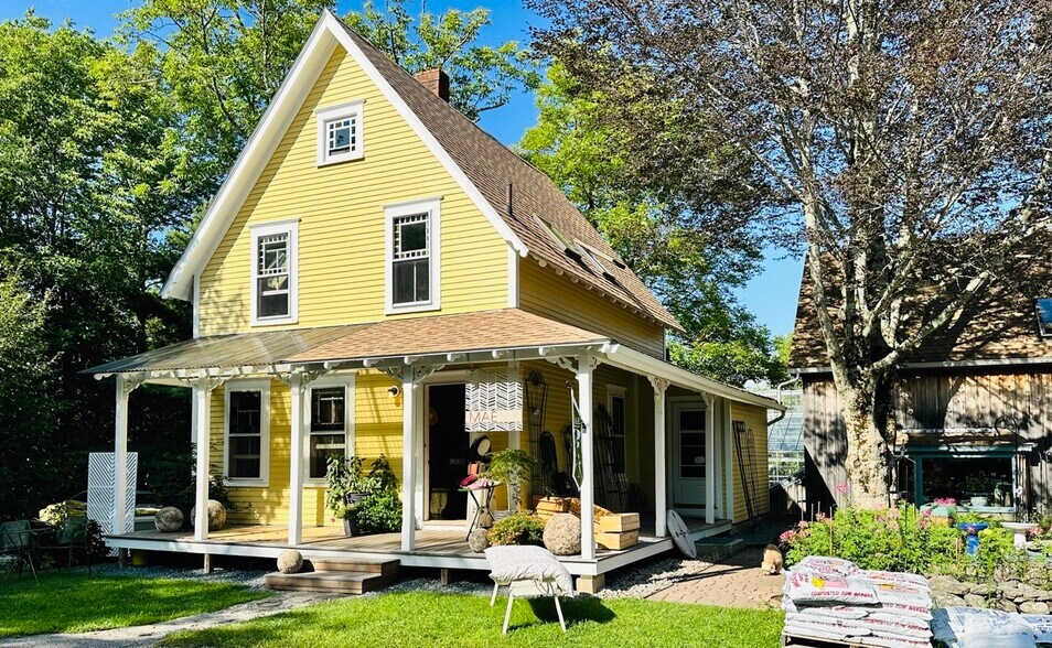 More Photos Of 48 South, Blue Hill Garden Center For Sale