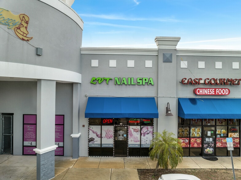 More Photos Of 8010 W Colonial Dr, Orlando Freestanding For Sale