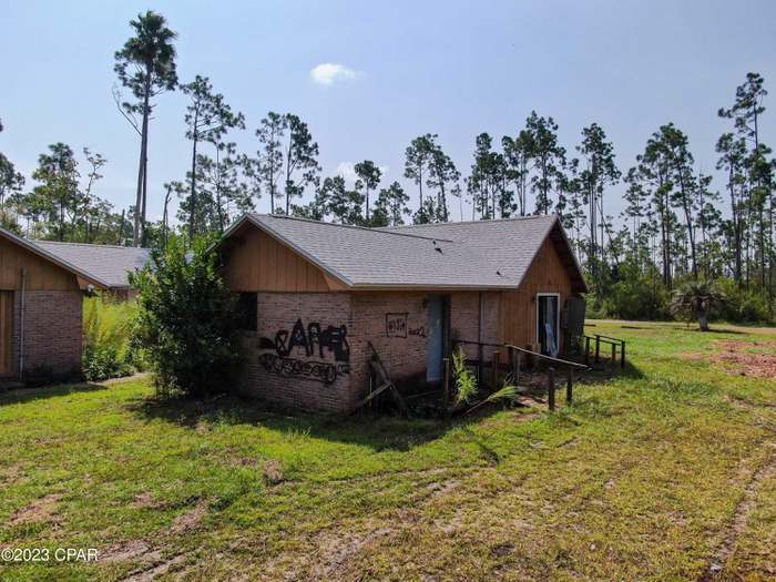 More Photos Of 11921 Caruso Dr, Panama City Assisted Living For Sale