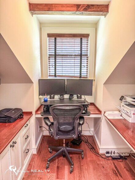 More Photos Of 3007-3011 Piedmont Rd NE, Atlanta Office For Lease