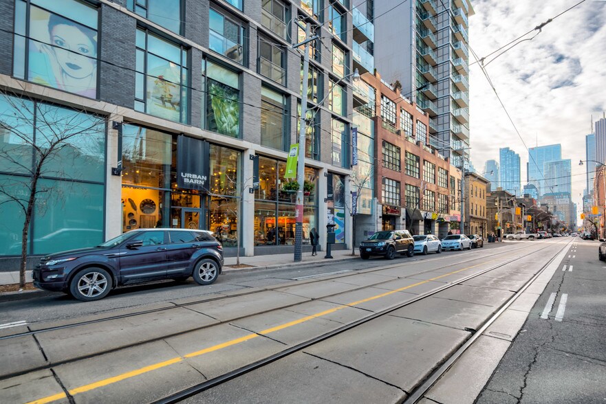 More Photos Of 275 King St E, Toronto Apartments For Lease