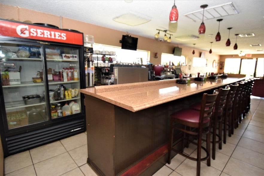 More Photos Of 9576 N Citrus Springs Blvd, Citrus Springs Restaurant For Lease