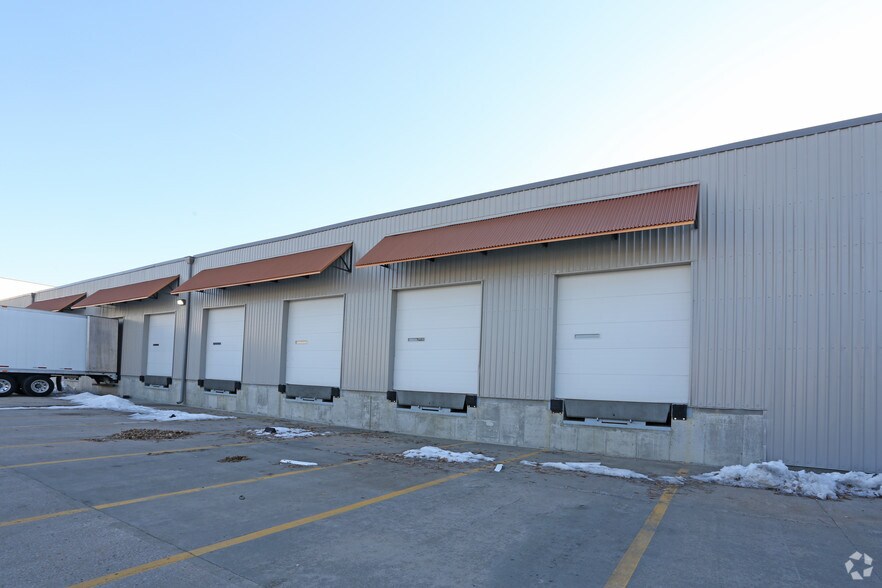 More Photos Of 1445 Taney St, North Kansas City Warehouse For Lease