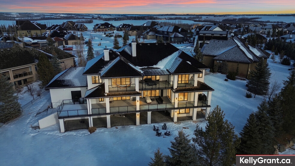 More Photos Of 136 River Heights Lane, Sturgeon County Multifamily For Sale