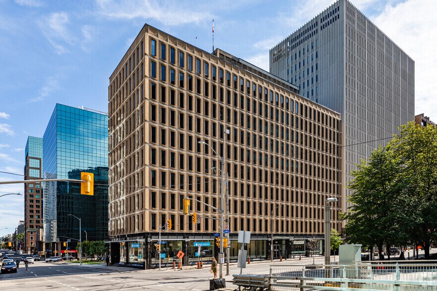 Primary Photo Of 116 Albert St, Ottawa Coworking Space