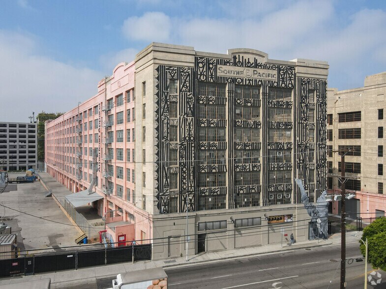 Primary Photo Of 777 S Alameda St, Los Angeles Unknown For Lease