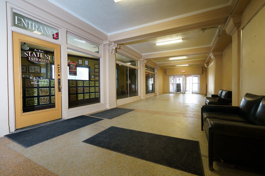 More Photos Of 271-277 State St, Schenectady Apartments For Sale