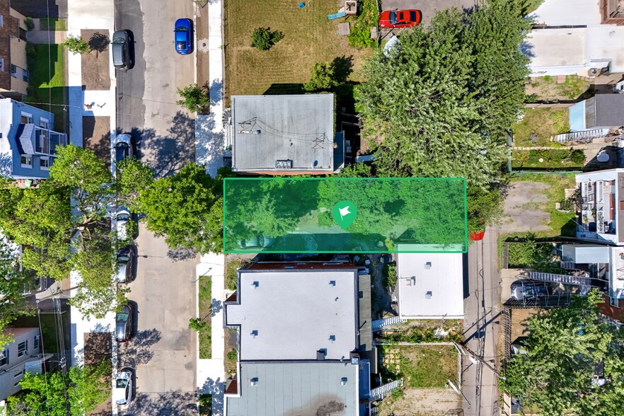More Photos Of 597 Rue Pierre-Tétreault, Montréal Land For Sale