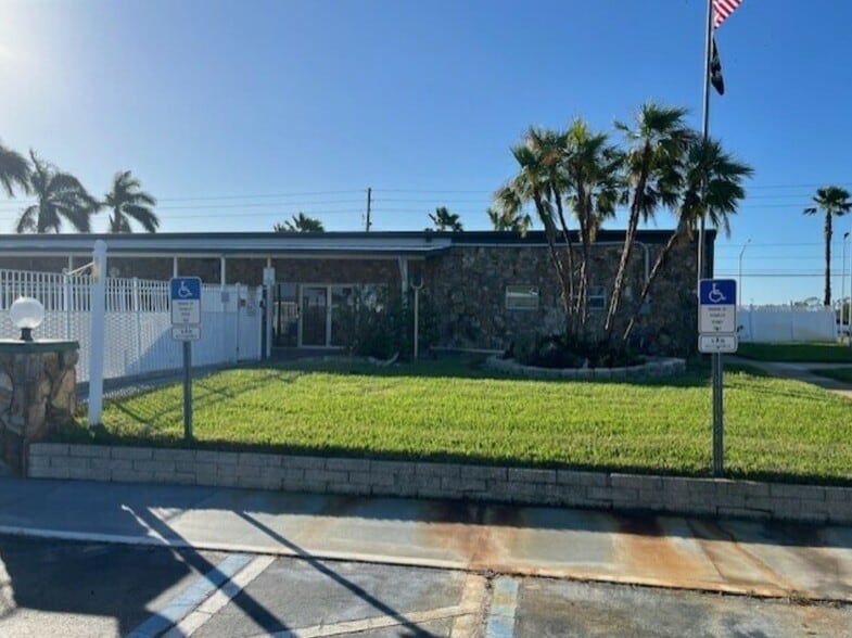 More Photos Of 10441 Gandy Blvd N, Saint Petersburg Manufactured Housing Mobile Home Park For Sale