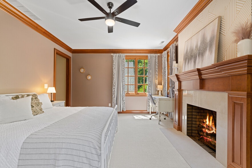 More Photos Of 5455 Plantation Rd, Sunbury Lodge Meeting Hall For Sale