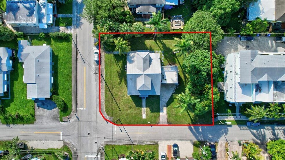 More Photos Of 901 W Las Olas Blvd, Fort Lauderdale Specialty For Sale