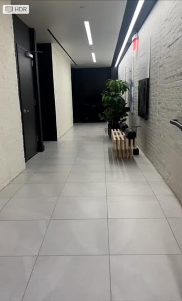 More Photos Of 53 Pearl St, Brooklyn Office Residential For Sale