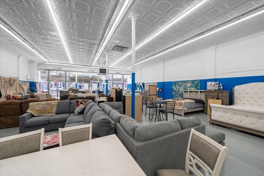 More Photos Of 821 Summit Ave, Union City Storefront For Lease