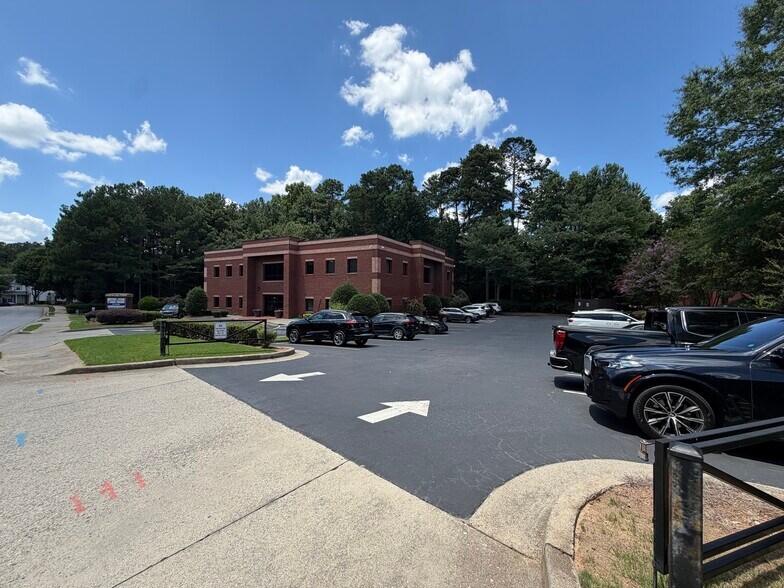More Photos Of 4640 Valais Ct, Johns Creek Medical For Lease