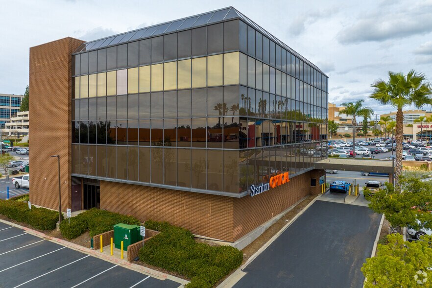 Primary Photo Of 5464 Grossmont Center Dr, La Mesa Office For Lease