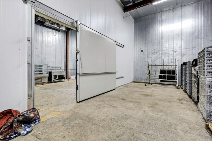 More Photos Of 1820 N Council Rd, Blanchard Food Processing For Sale