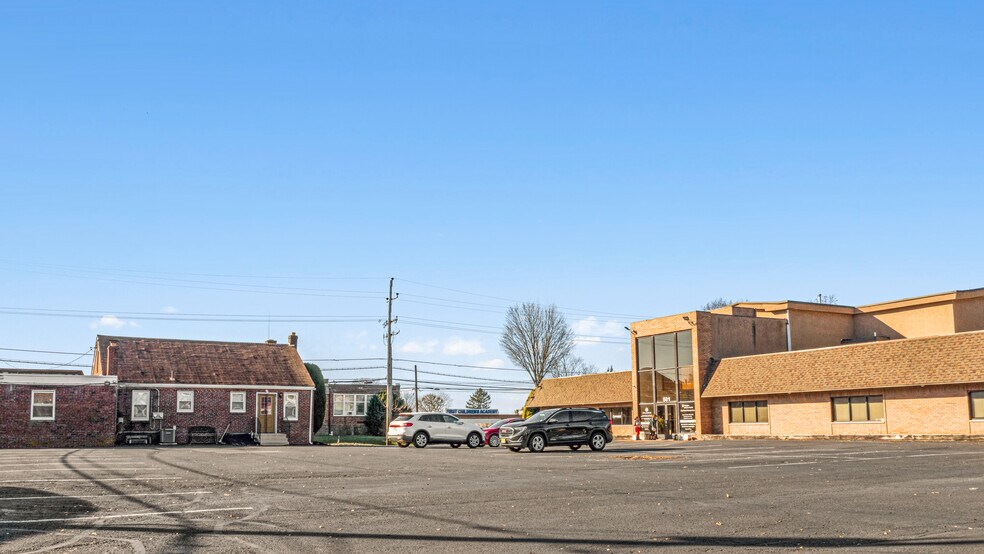 More Photos Of 501 Street Rd, Southampton Office For Sale