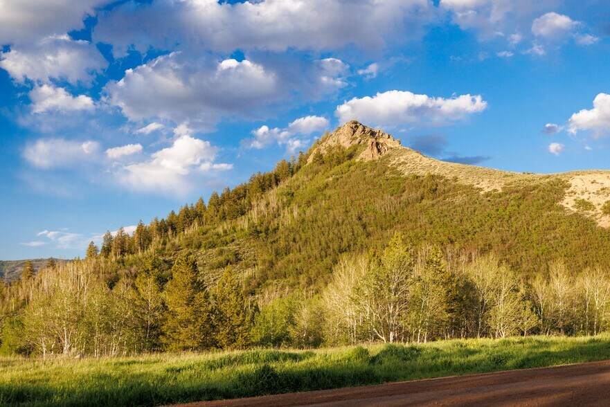 More Photos Of 22090 Co 212 rd, Oak Creek Land For Sale