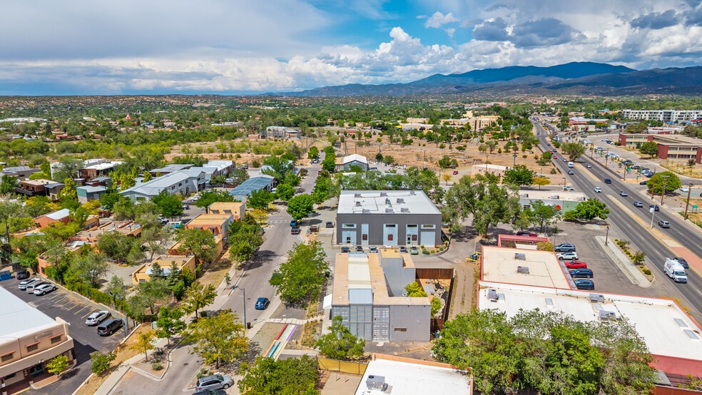 More Photos Of 1226 Flagman Way, Santa Fe Office For Sale