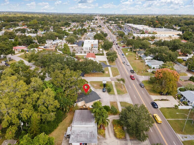 More Photos Of 4900 N 33rd Ave, Saint Petersburg Medical For Sale