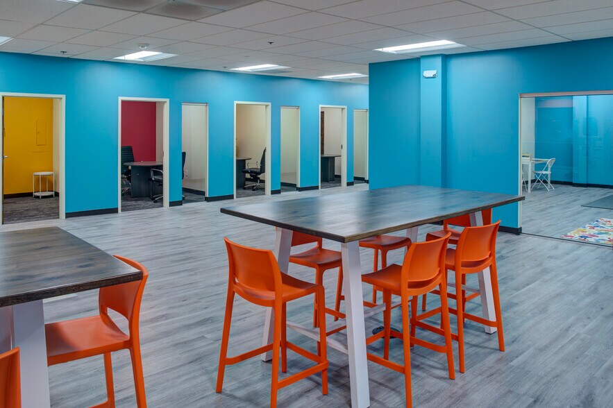 More Photos Of 1900 N Howard St, Baltimore Loft Creative Space For Lease