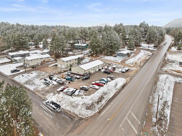 More Photos Of 401 N 5th St, Custer Industrial For Sale