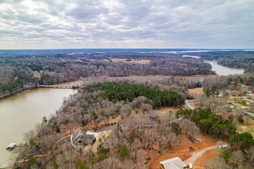 More Photos Of 3306-3308 Centerville Rd, Anderson Land For Sale