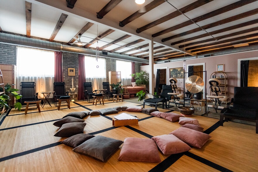 More Photos Of 1337-1345 Division St, Detroit Storefront Retail Residential For Sale