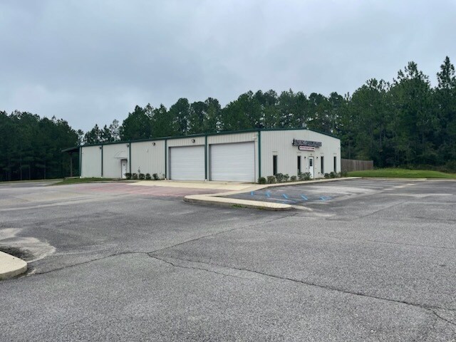 More Photos Of 4525 Schillinger Rd N, Semmes Service For Lease