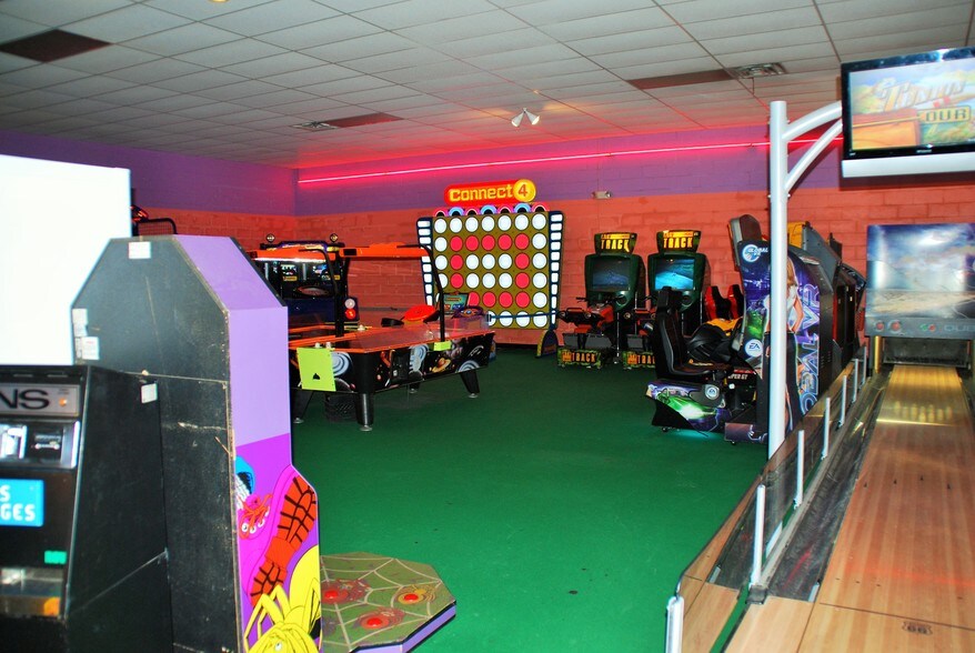 More Photos Of 2390 US Highway 9, Howell Golf Course Driving Range For Sale