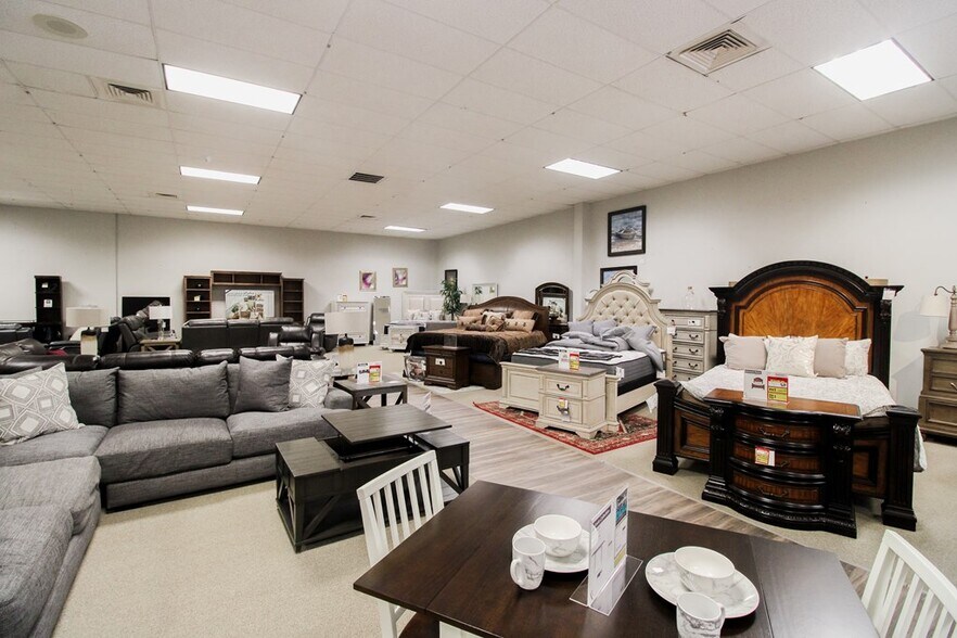 More Photos Of 1315 W Screven St, Quitman Storefront For Sale