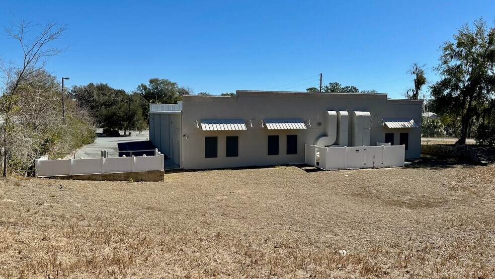 More Photos Of 3365 E Millwood Ln, Hernando Freestanding For Sale