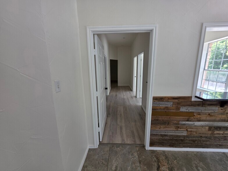 More Photos Of 5601-5605 Virginia Pky, McKinney Medical For Lease