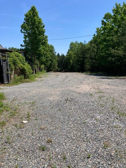 More Photos Of 6410 Brookshire Blvd, Charlotte Land For Lease