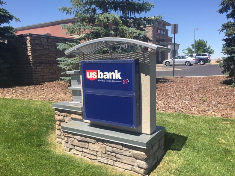 More Photos Of 16711 Washington St, Thornton Bank For Lease