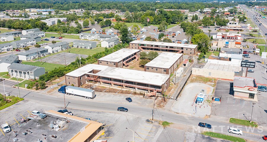 More Photos Of 1302 Boxwood Dr NW, Huntsville Apartments For Sale