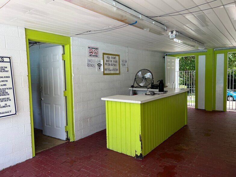 More Photos Of 1617 Shaver St, High Point Sports And Entertainment For Sale