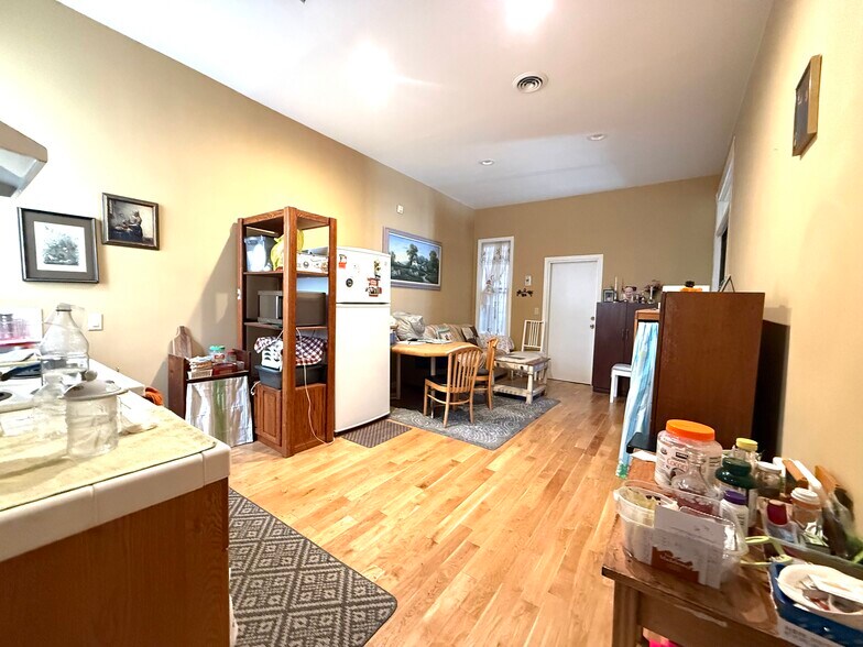 More Photos Of 4442 Mission St, San Francisco Storefront Retail Office For Sale