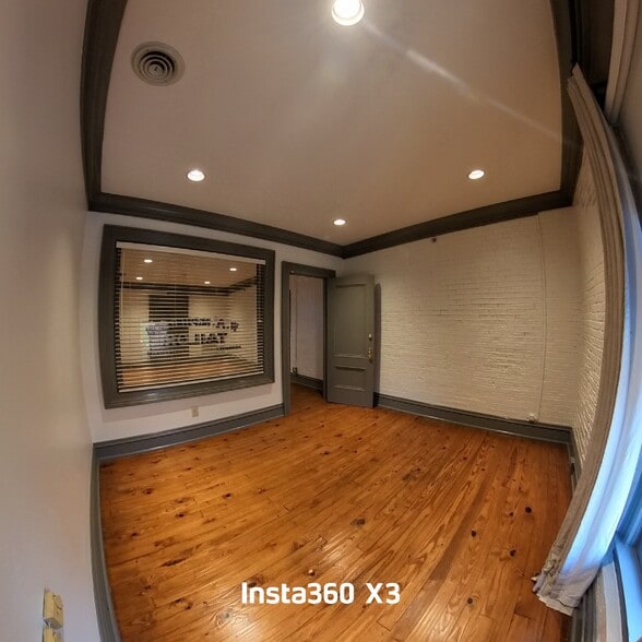 More Photos Of 108-403 4th Ave S, Franklin Storefront Retail Office For Lease